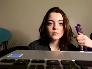 girl princesshayli1 image #3436539