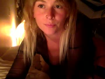 girl lunarosestone image #3954716