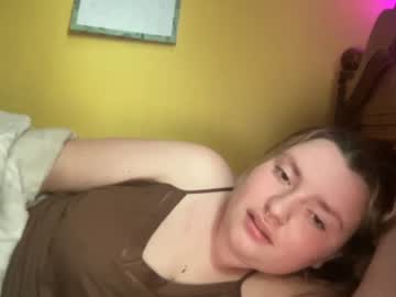 girl mommymars9871 image #3919343