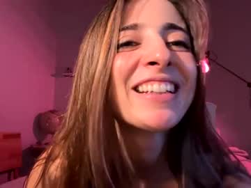 girl rosykindred image #2695385