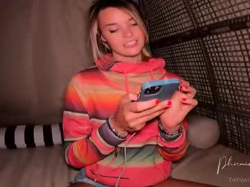 girl phoenix_taylor image #110944