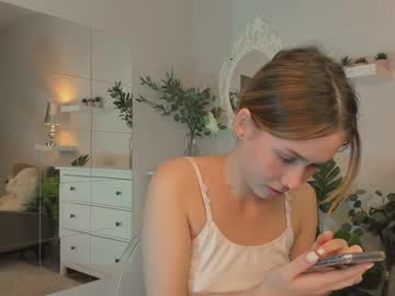 girl lila_kik image #2637428