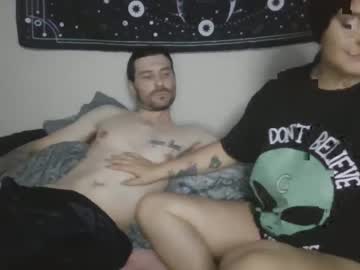 cherry_and_hubby every day cam