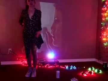 girl internet_famous image #752629