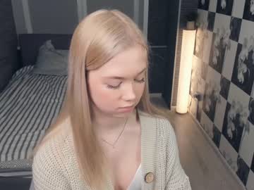 girl dollyady image #3989057