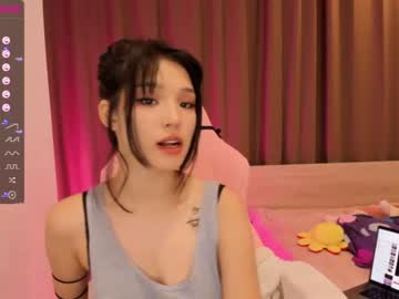 girl aisneon image #2827397