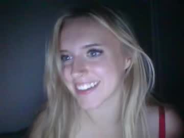 girl dumb_blonde69 image #3935868