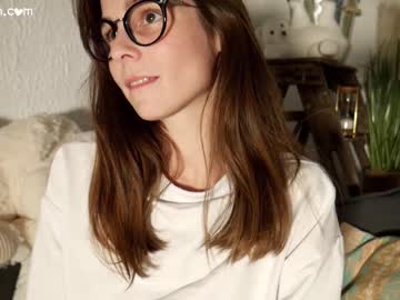 girl _meg image #3202901