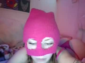 littlered_ridinghood every day cam