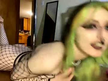 girl cryptiddi3s image #3170823
