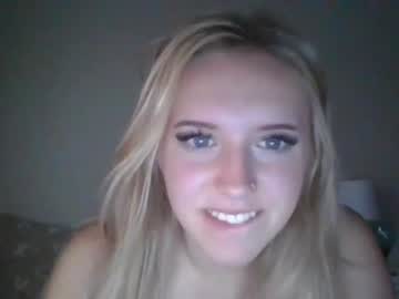 girl dumb_blonde69 image #3935853