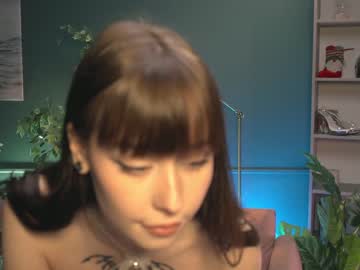girl ella_knockers_xl image #1584293