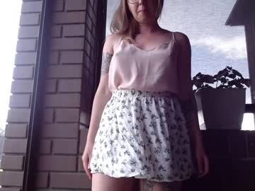 girl juicy_peach88 image #1966727