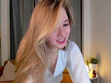 girl milablush image #3402272