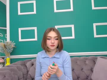 girl adelewilson__ image #940708