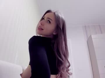 girl aminaswan_ image #3449736