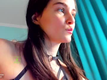girl demurelixir image #3547469