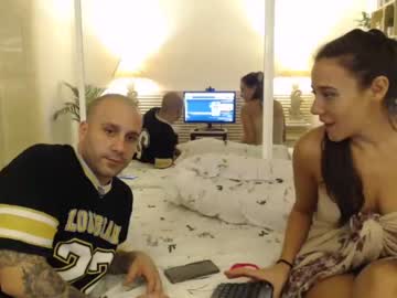 couple _newlyweds_ image #2649088