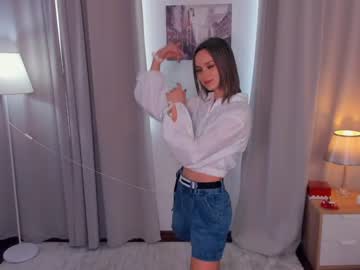 girl maebulkley image #3990872