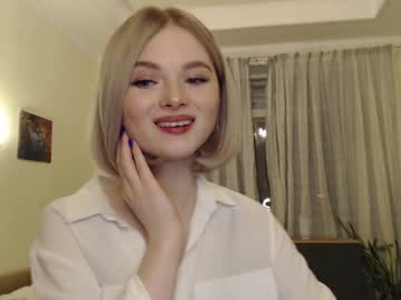 girl yvaine777 image #820013