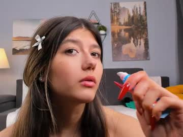 angelic_touch every day cam