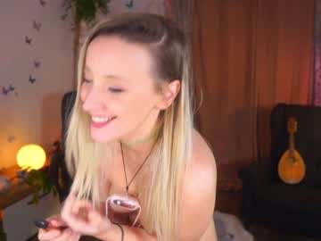 girl juicyandthepussyblvd image #3635929