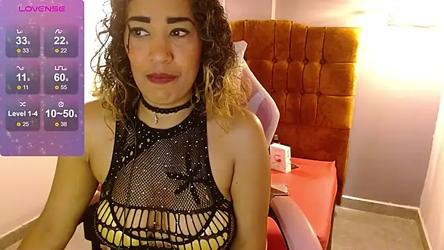 Stripchat sex cam MiaCandy_