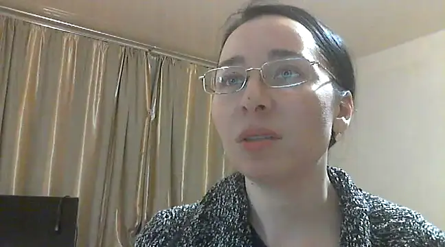Stripchat sex cam ZenaBellaBlack