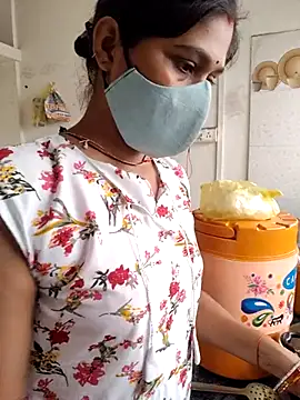 Stripchat sex cam Sonirajpoot1