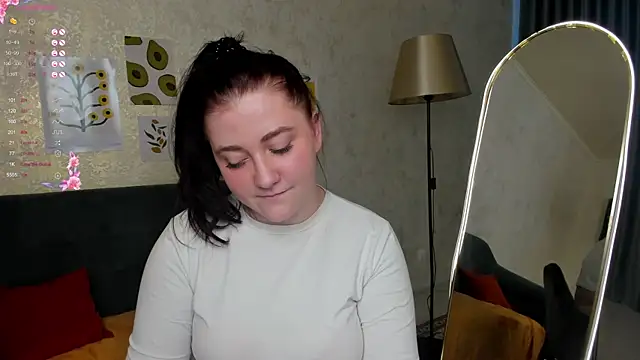 Stripchat sex cam ur_naughty_girl