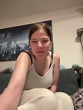 Stripchat sex cam juliaundadem