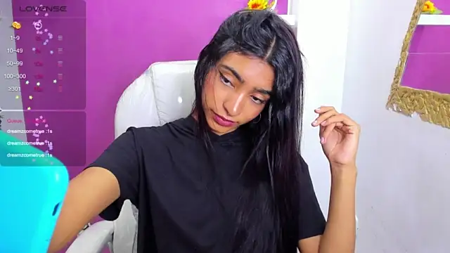 Stripchat sex cam hottieVero_