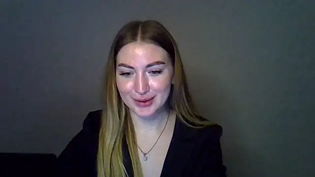 Stripchat sex cam Milaaaa_