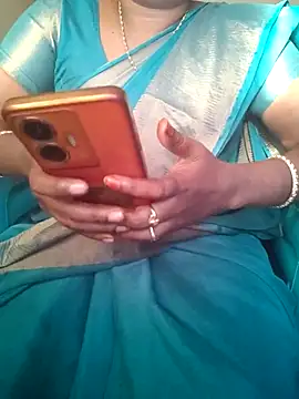Stripchat sex cam Tamil_roja69