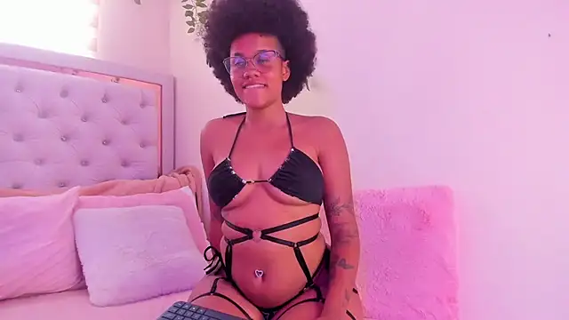 Stripchat sex cam VenusFantasy