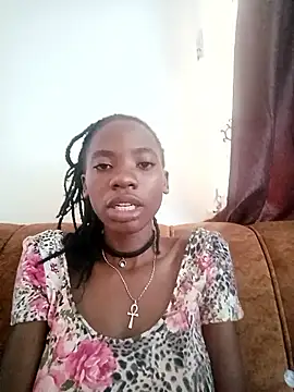 Stripchat sex cam hotsavie