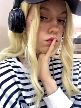 Stripchat sex cam -Moon__