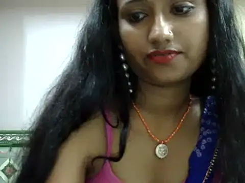 Stripchat sex cam heenaa1