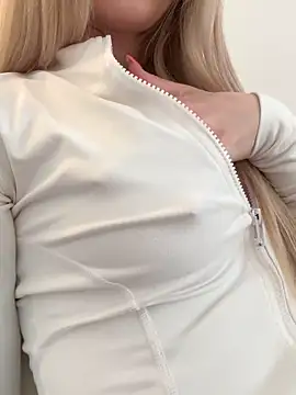 Stripchat sex cam Miley_Muer