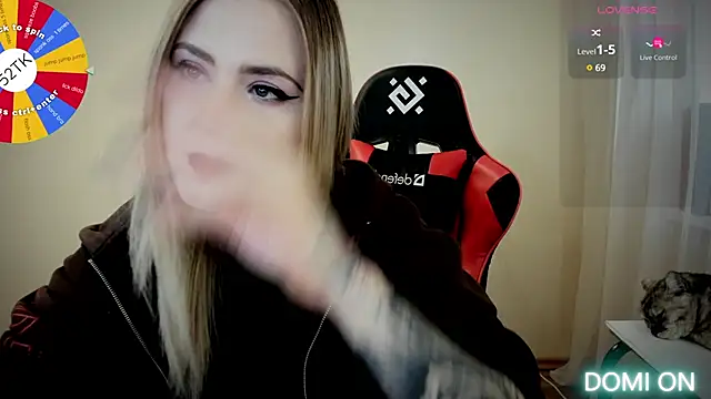 Stripchat sex cam Olivia_Munk