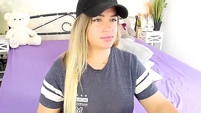 Stripchat sex cam MilenaMiler_X