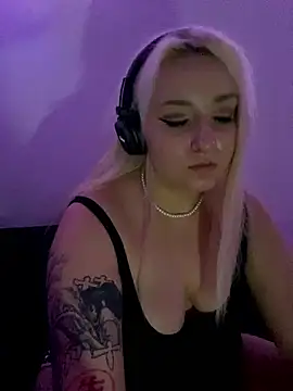 Stripchat sex cam BeeBee_69