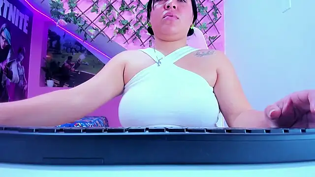 Stripchat sex cam mahiahot303av