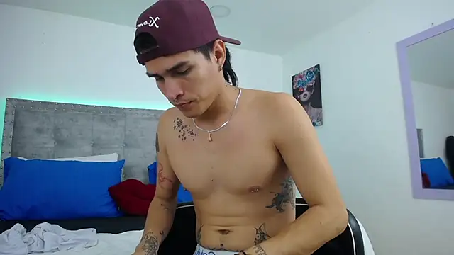 Stripchat sex cam James_brook_