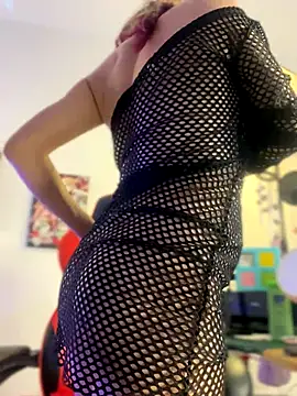 Stripchat sex cam Pretty-7Woman