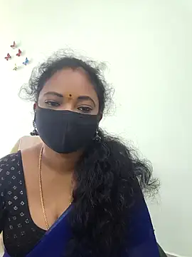 Stripchat sex cam malavika999