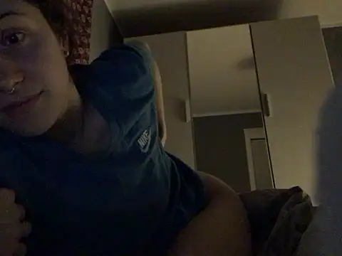 Stripchat sex cam HotPolish