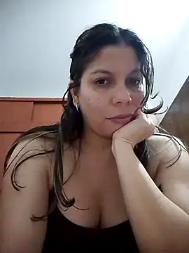 Stripchat sex cam Carliina_Soussa