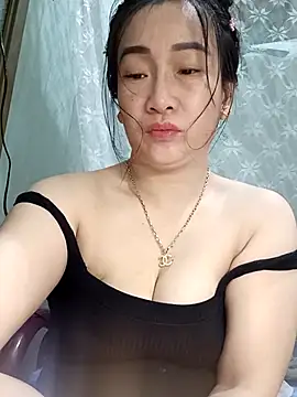 Stripchat sex cam Ngaaa88