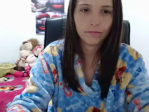 Stripchat sex cam jolie1914